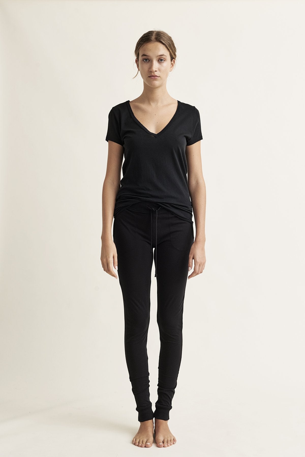 Skin | V-Neck Easy Tee